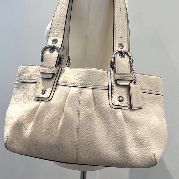 Coach Handbags - 💯 authentic Coach Soho pleated leather beige handbag B1049-f13732